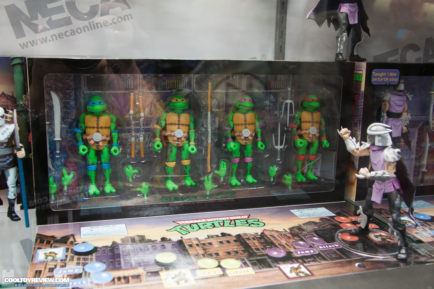 san-diego-comic-con-neca-booth-030.jpg