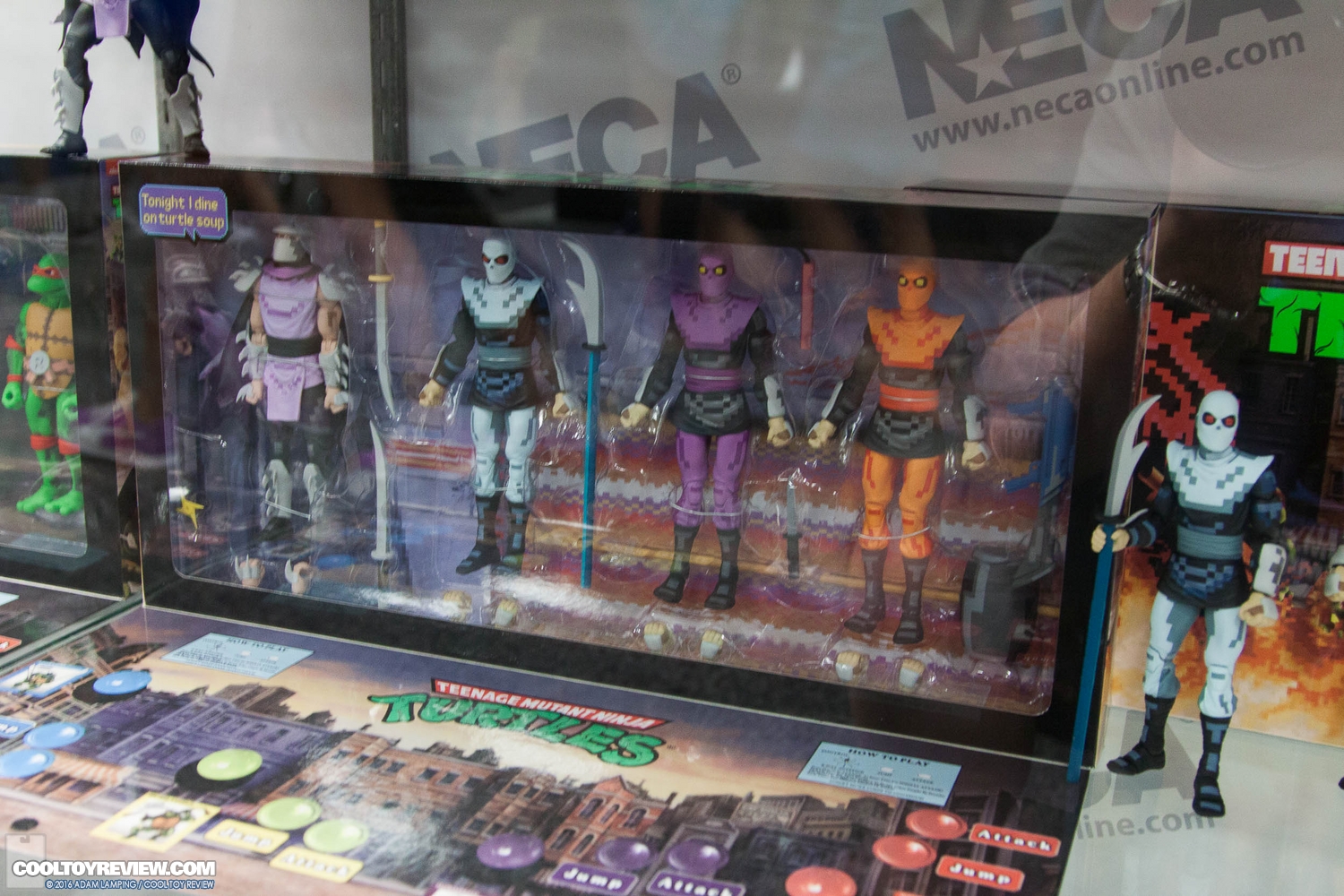 san-diego-comic-con-neca-booth-033.jpg