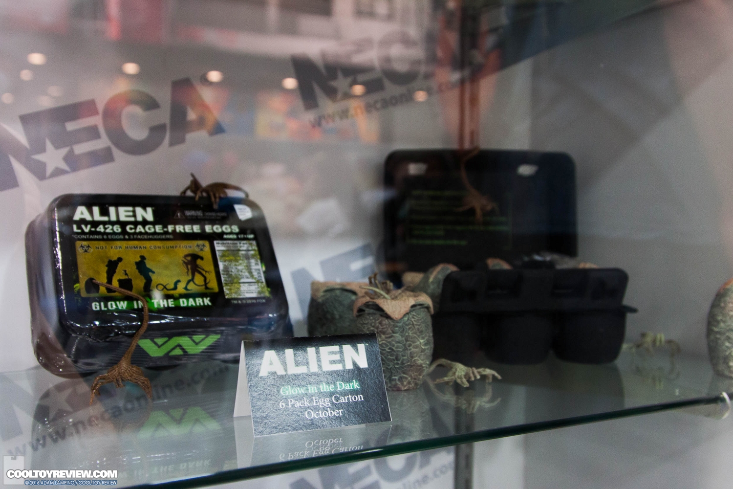 san-diego-comic-con-neca-booth-097.jpg