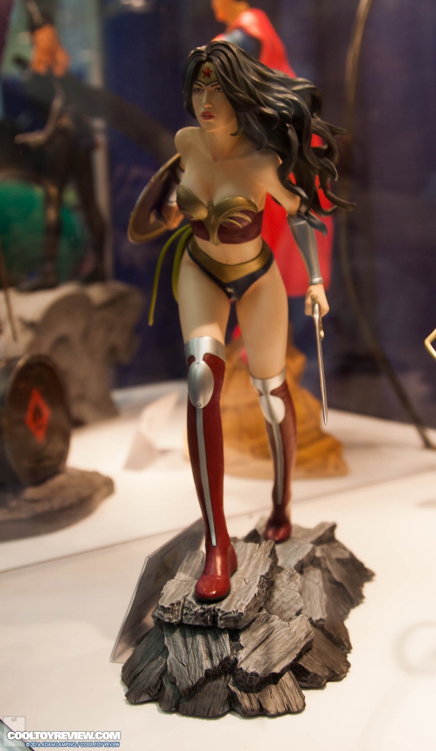 san-diego-comic-con-yamato-toys-usa-booth-010.jpg