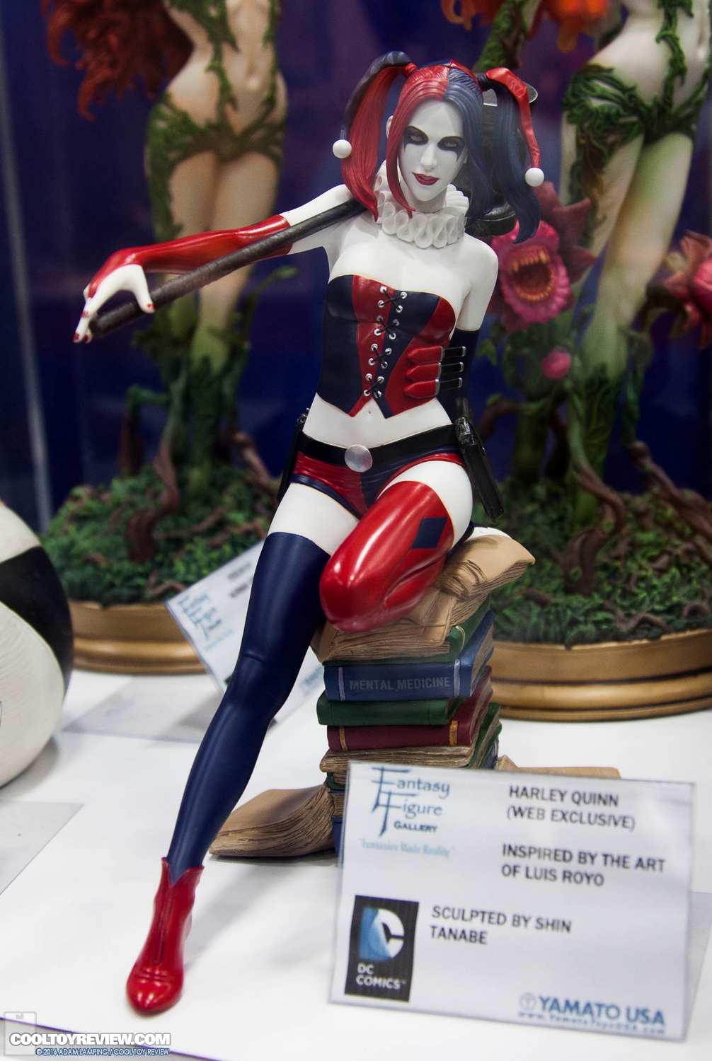 san-diego-comic-con-yamato-toys-usa-booth-040.jpg