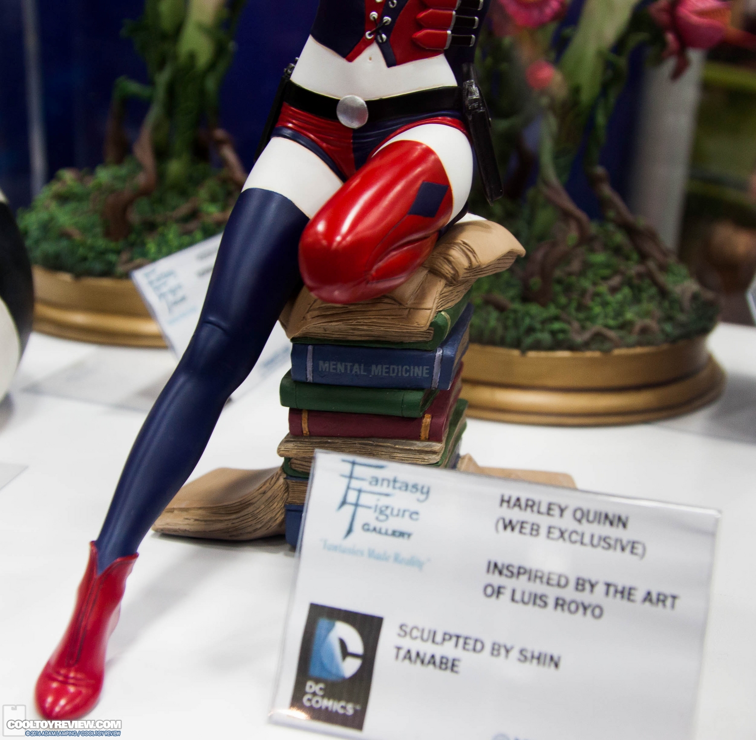 san-diego-comic-con-yamato-toys-usa-booth-045.jpg