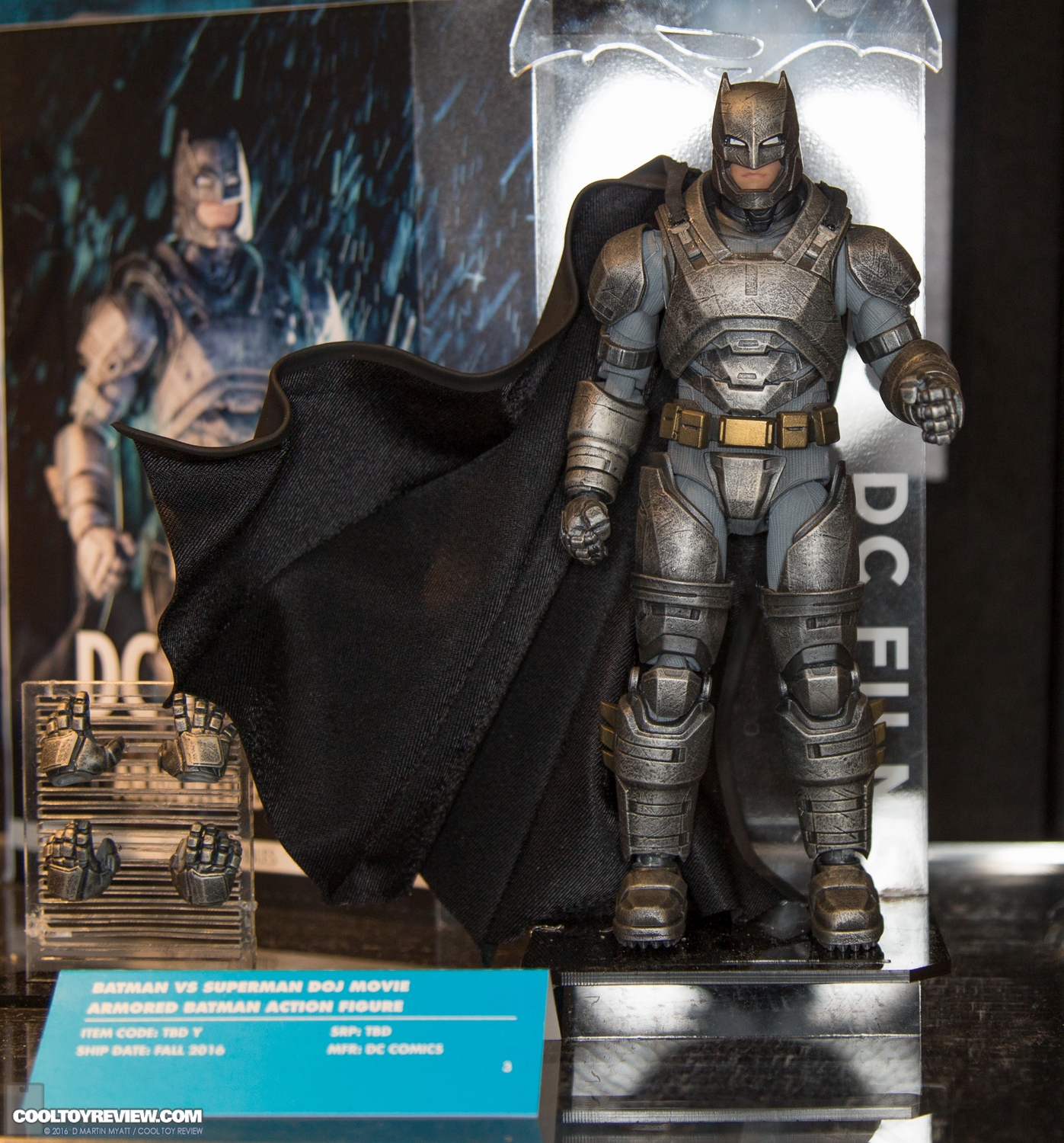 DC-Collectibles-2016-International-Toy-Fair-011.jpg