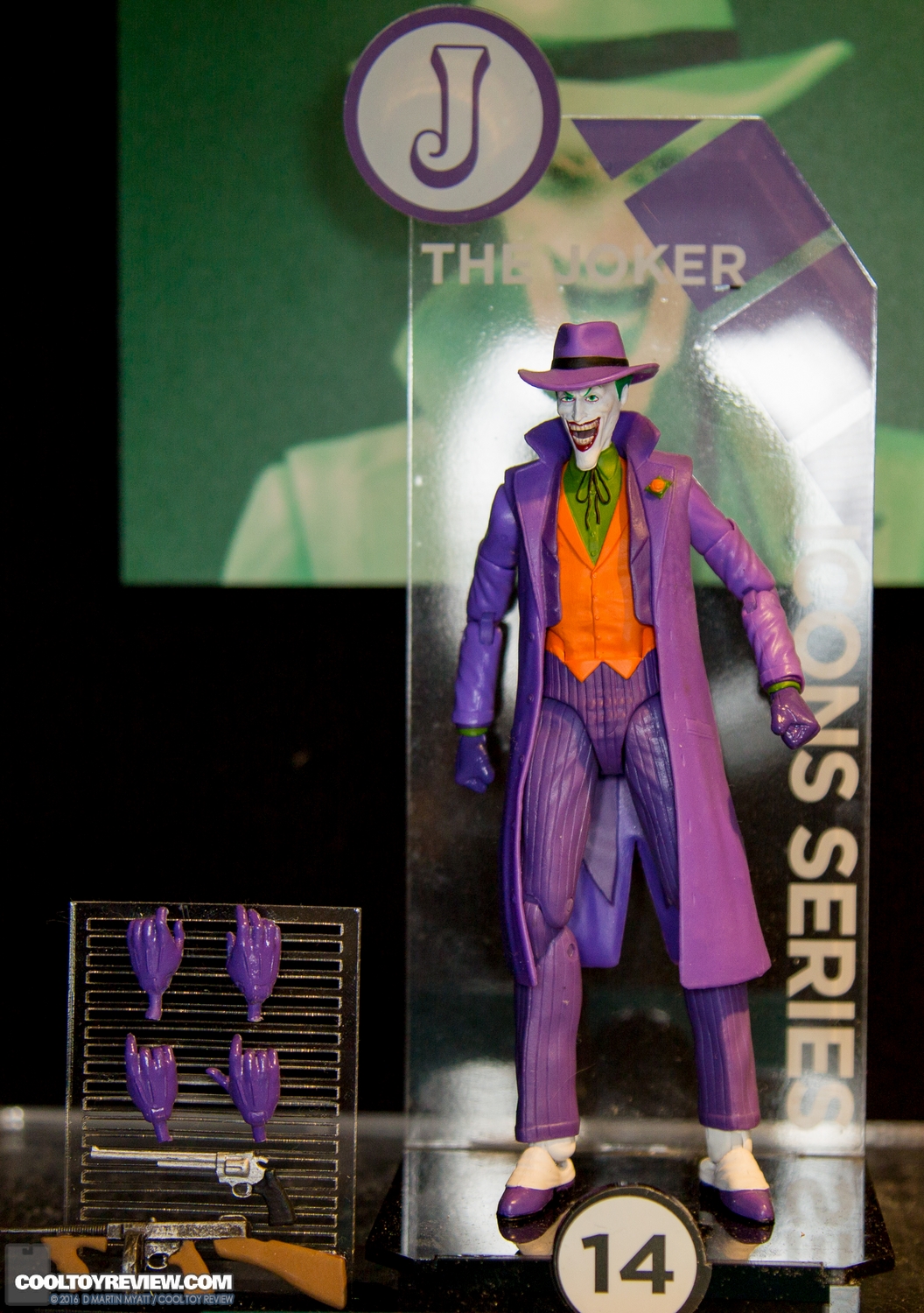 DC-Collectibles-2016-International-Toy-Fair-068.jpg