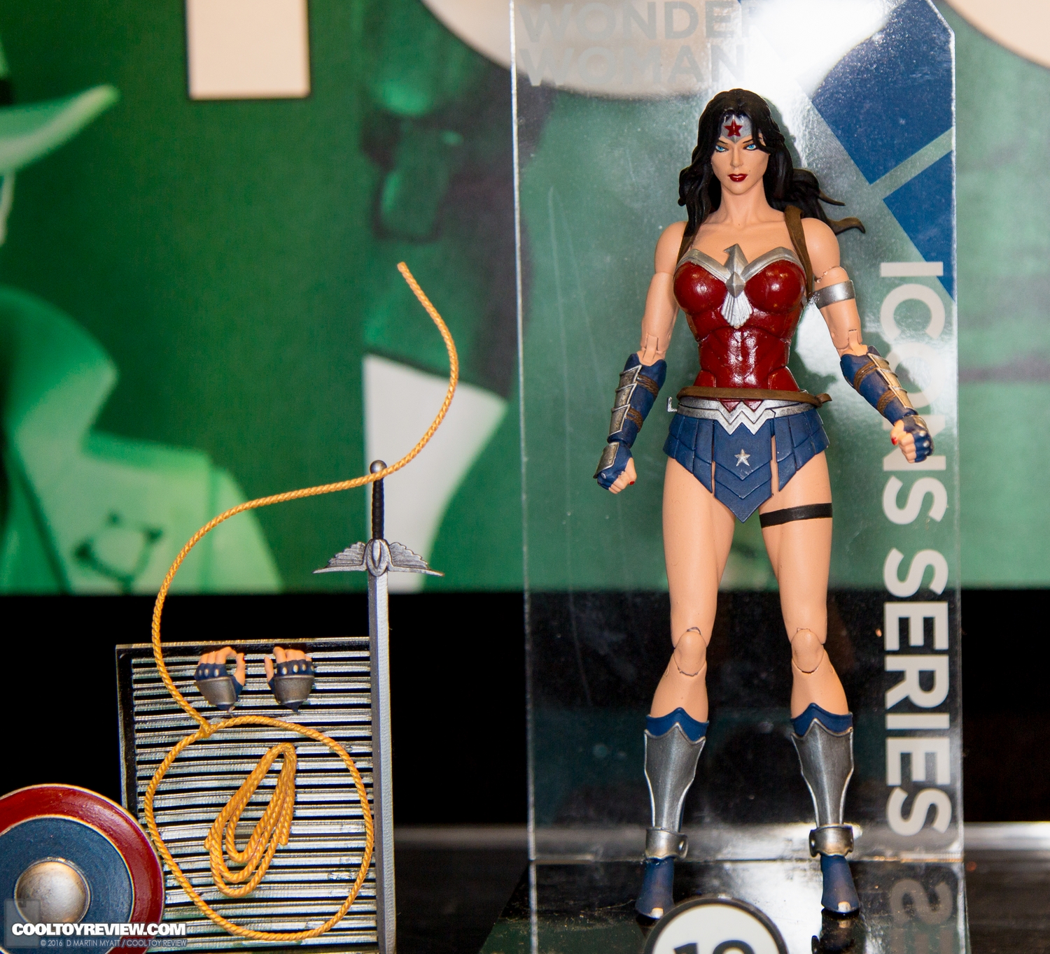 DC-Collectibles-2016-International-Toy-Fair-085.jpg