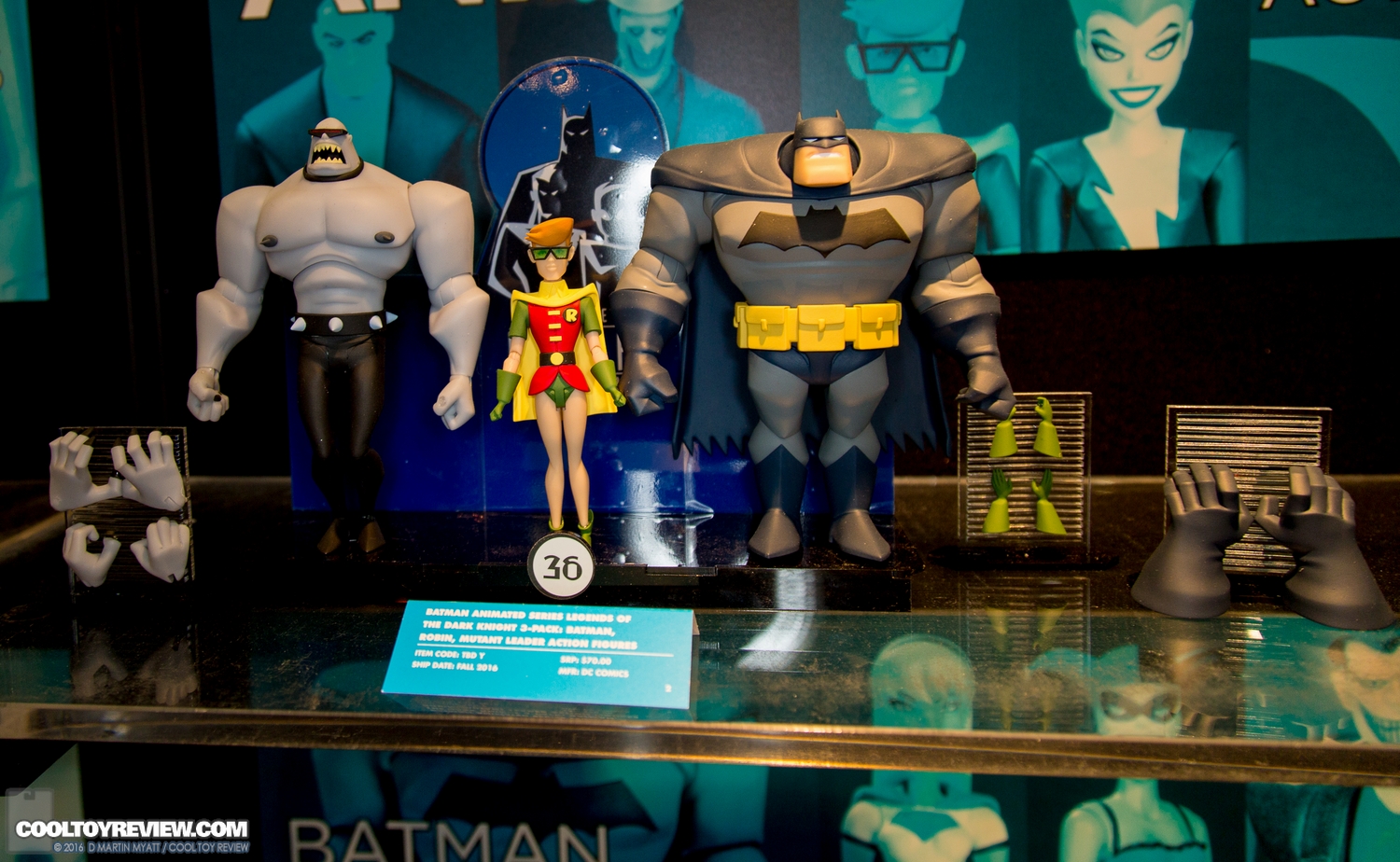 DC-Collectibles-2016-International-Toy-Fair-174.jpg