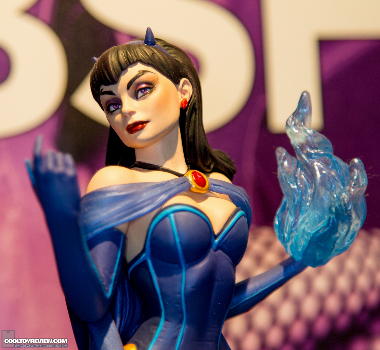 DC-Collectibles-2016-International-Toy-Fair-225.jpg