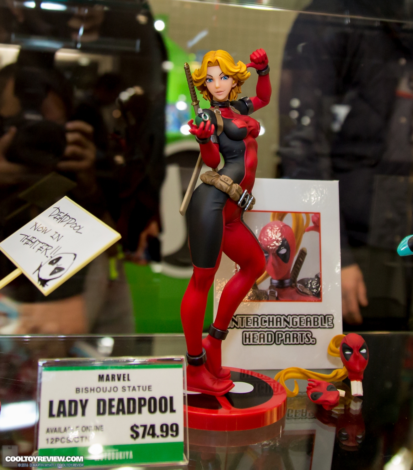 Kotobukiya-2016-International-Toy-Fair-002.jpg