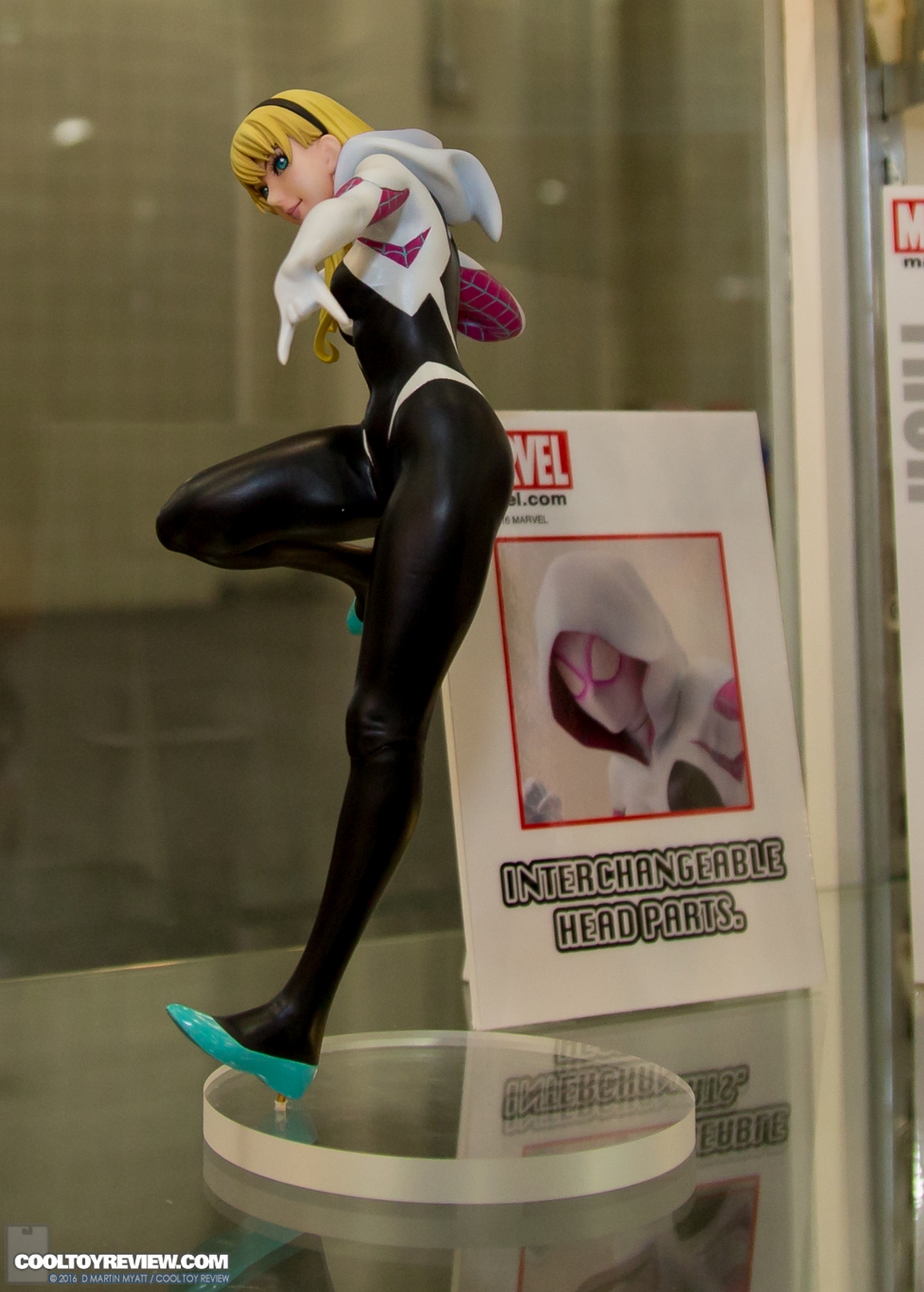 Kotobukiya-2016-International-Toy-Fair-010.jpg