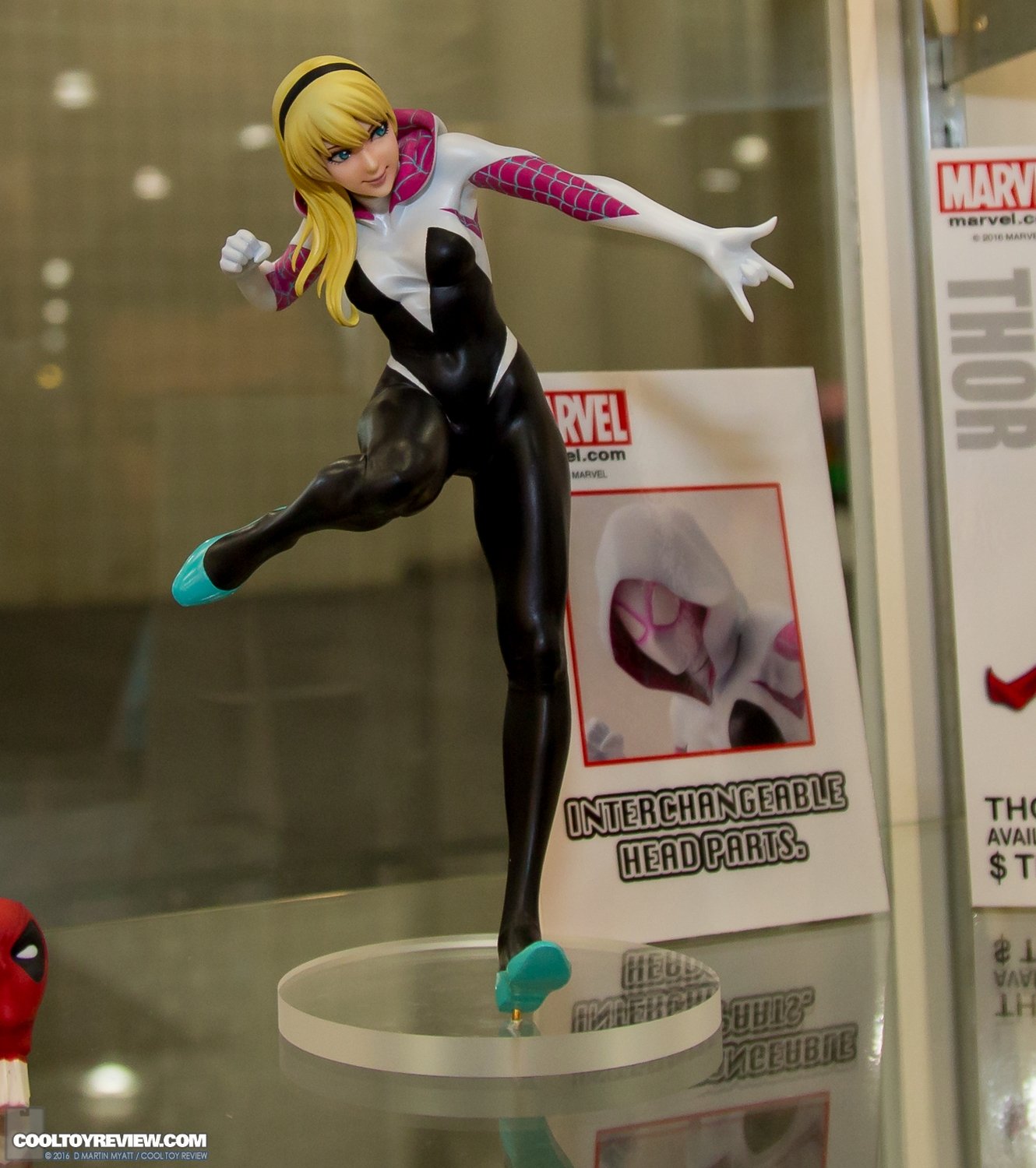 Kotobukiya-2016-International-Toy-Fair-011.jpg