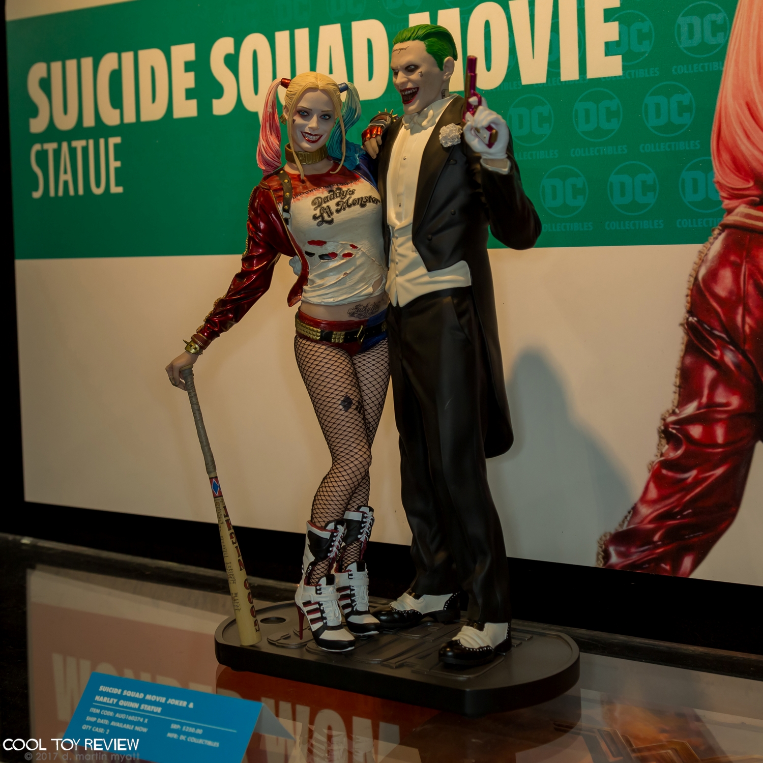 DC-Collectibles-2017-International-Toy-Fair-034.jpg