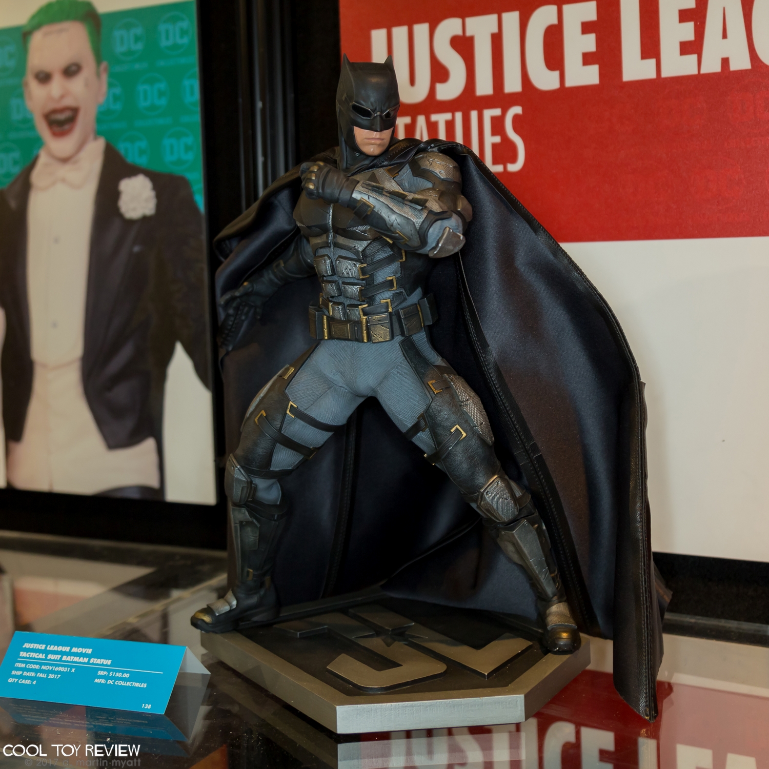 DC-Collectibles-2017-International-Toy-Fair-036.jpg