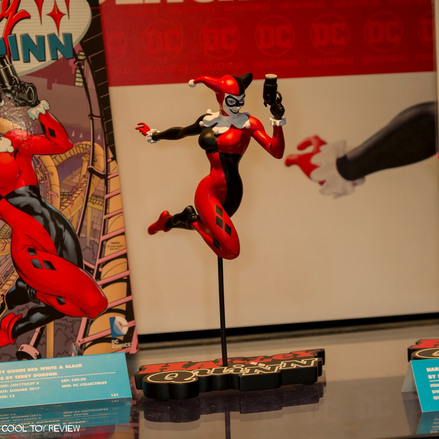 DC-Collectibles-2017-International-Toy-Fair-124.jpg