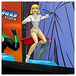 Diamond-Select-Toys-2017-Toy-Fair-152.jpg