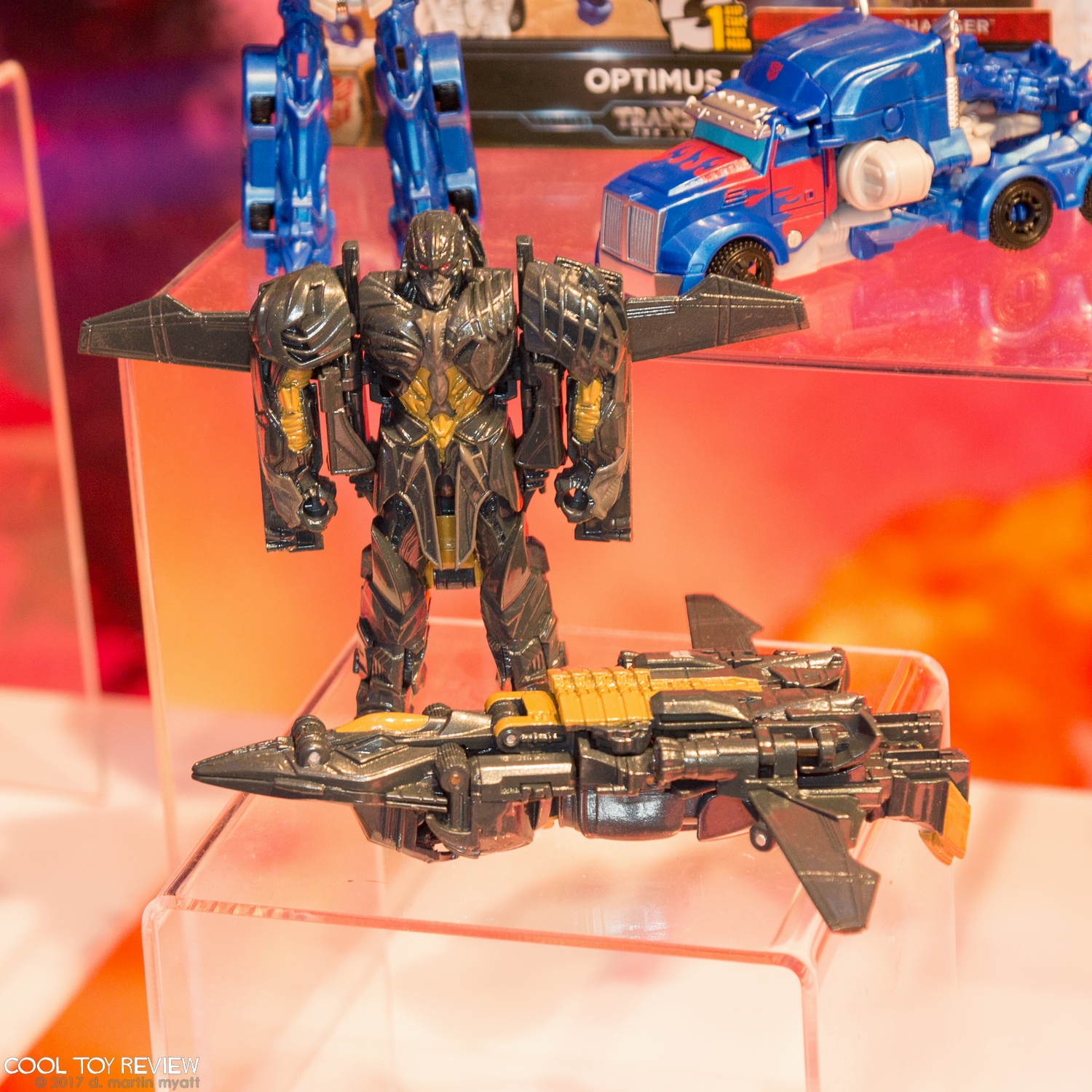 Hasbro-Transformers-2017-International-Toy-Fair-052.jpg