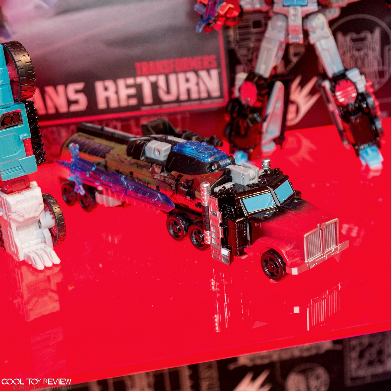 Hasbro-Transformers-2017-International-Toy-Fair-095.jpg