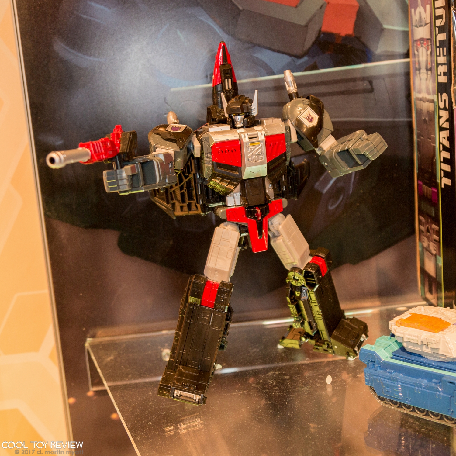 Hasbro-Transformers-2017-International-Toy-Fair-105.jpg