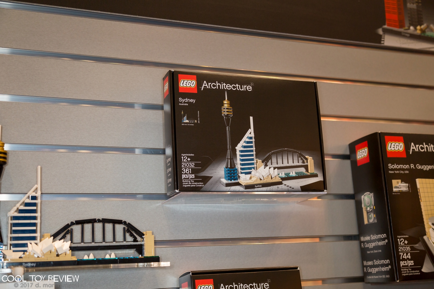 LEGO-2017-International-Toy-Fair-Architecture-002.jpg