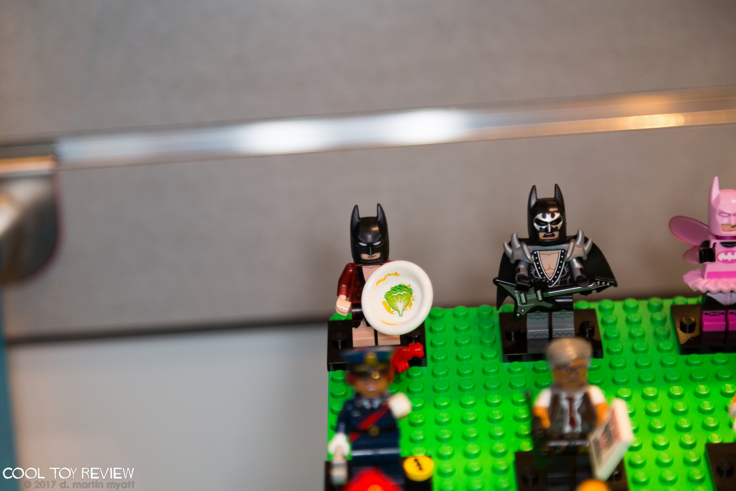 LEGO-2017-International-Toy-Fair-Minifigures-007.jpg