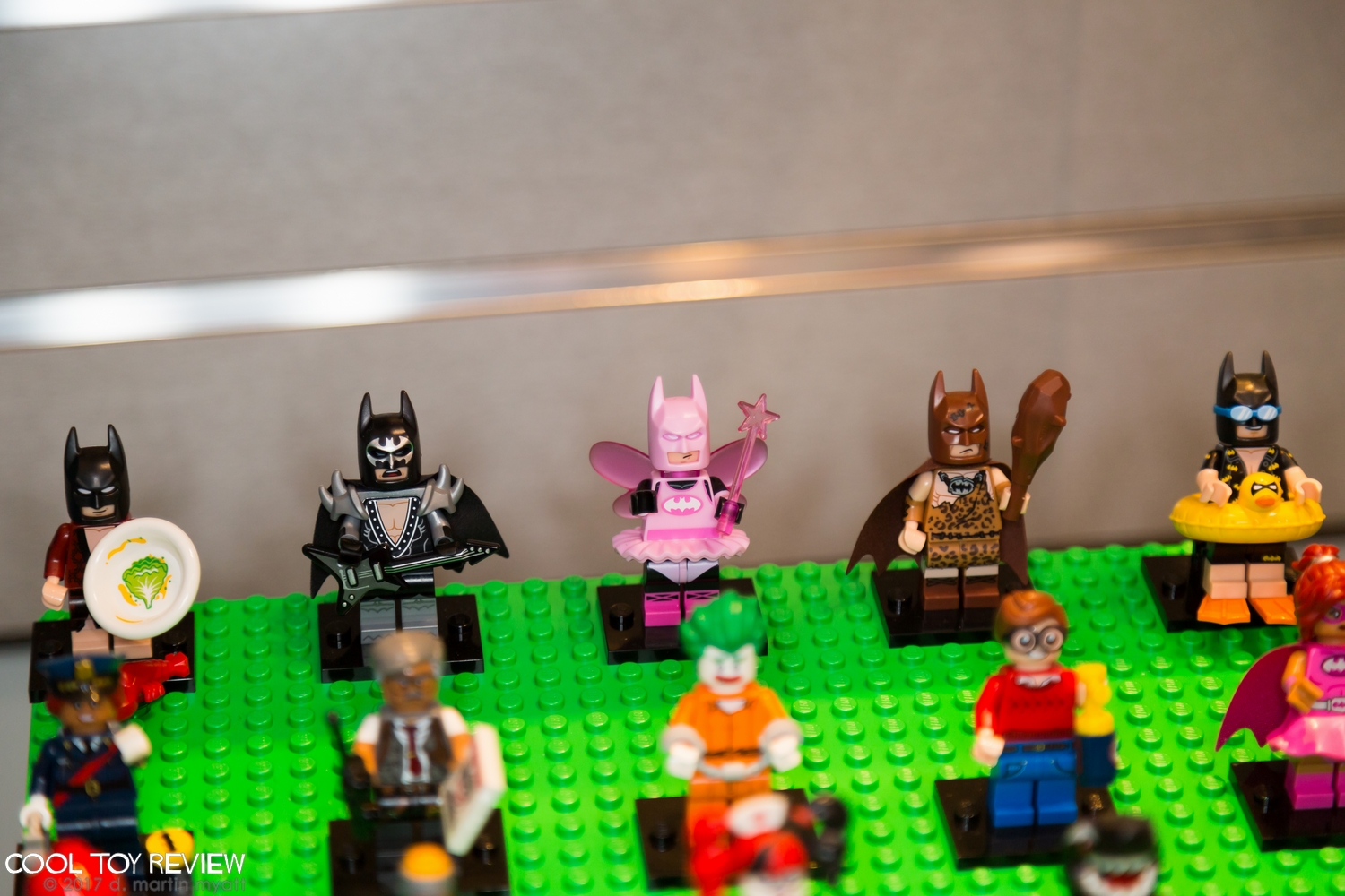 LEGO-2017-International-Toy-Fair-Minifigures-015.jpg