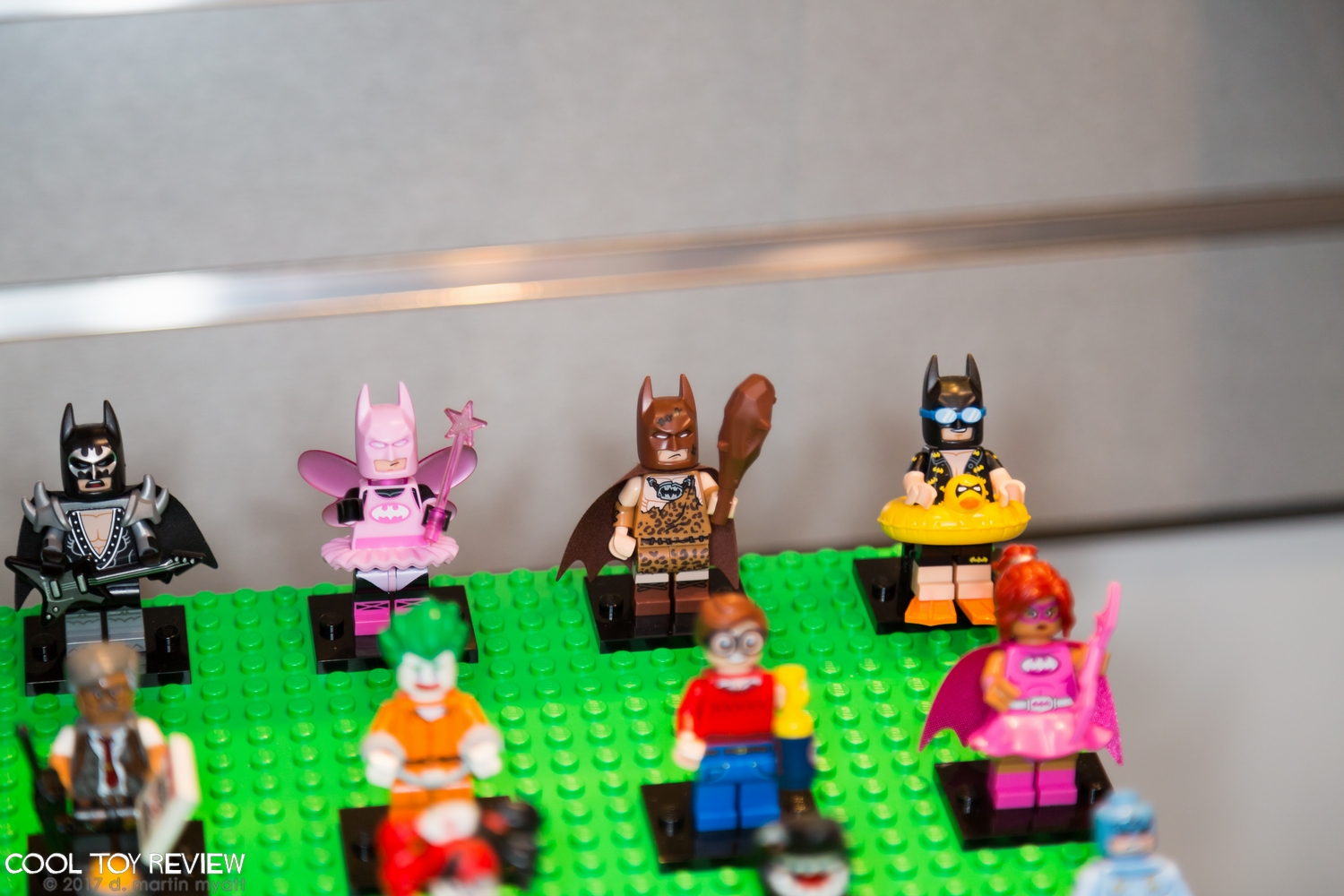 LEGO-2017-International-Toy-Fair-Minifigures-016.jpg