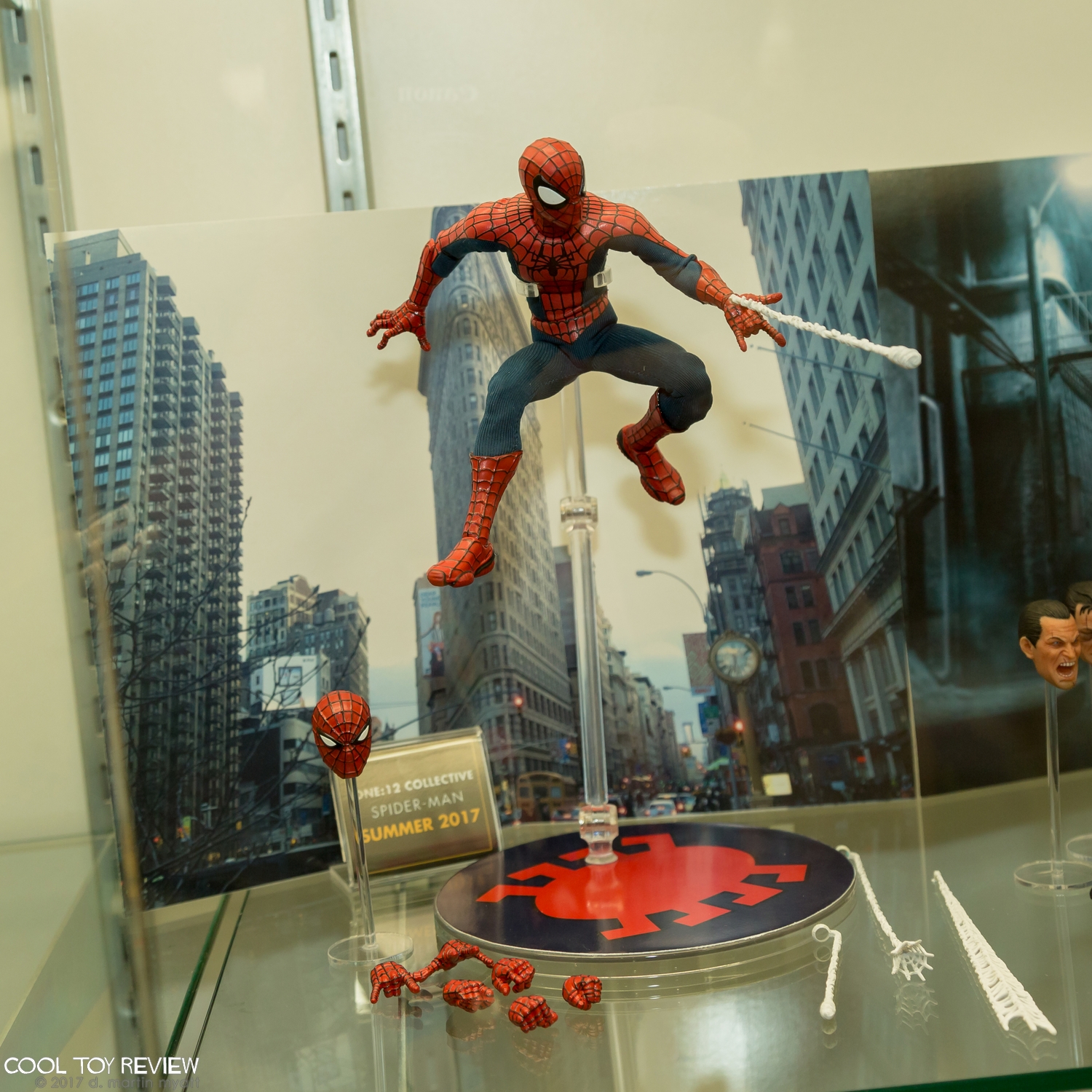 Mezco-Toyz-2017-Toy-Fair-040.jpg