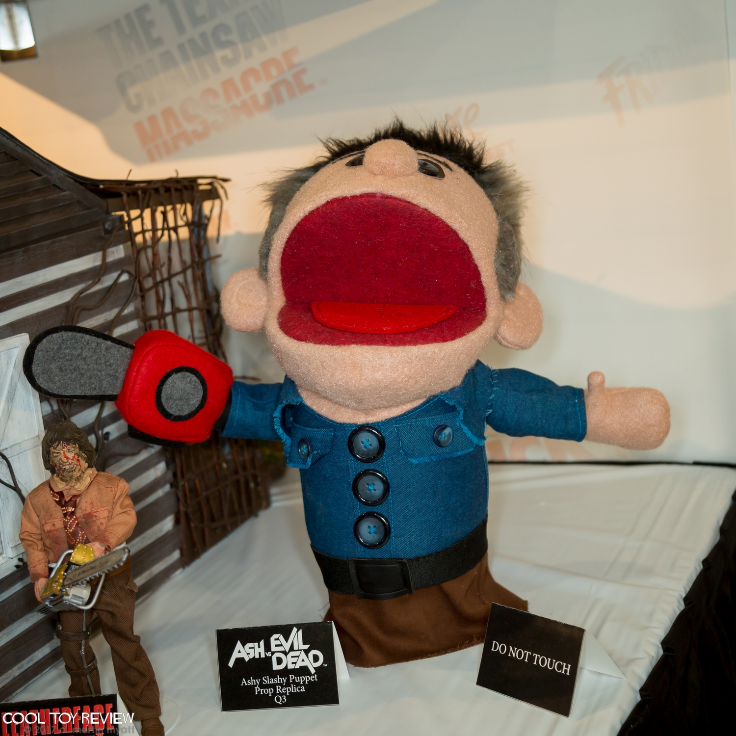 NECA-2017-International-Toy-Fair-069.jpg