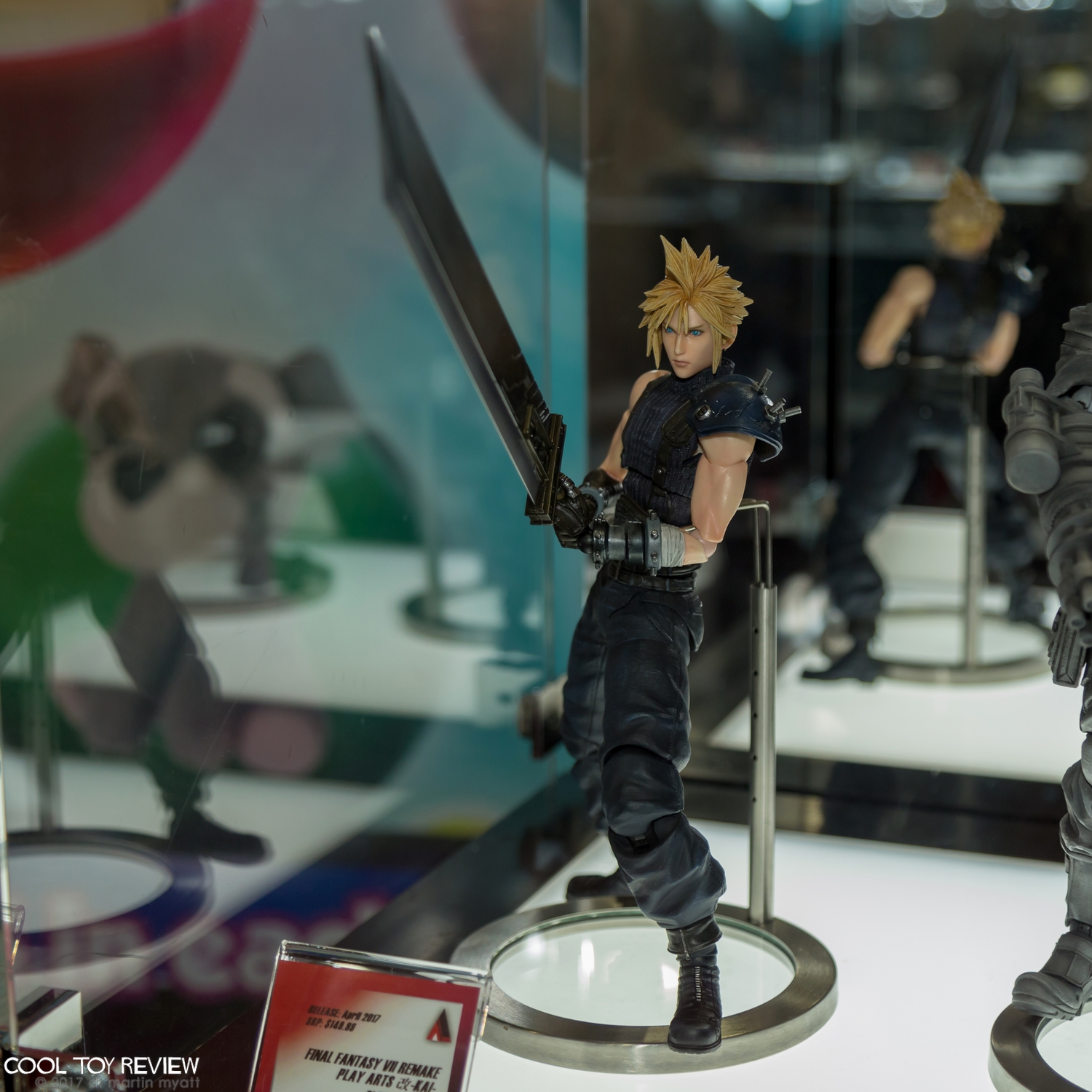 Square-Enix-Products-2017-International-Toy-Fair-009.jpg