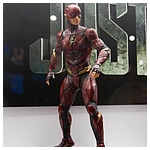 san-diego-comic-con-2017-dc-collectibles-026.jpg