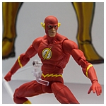 san-diego-comic-con-2017-dc-collectibles-039.jpg