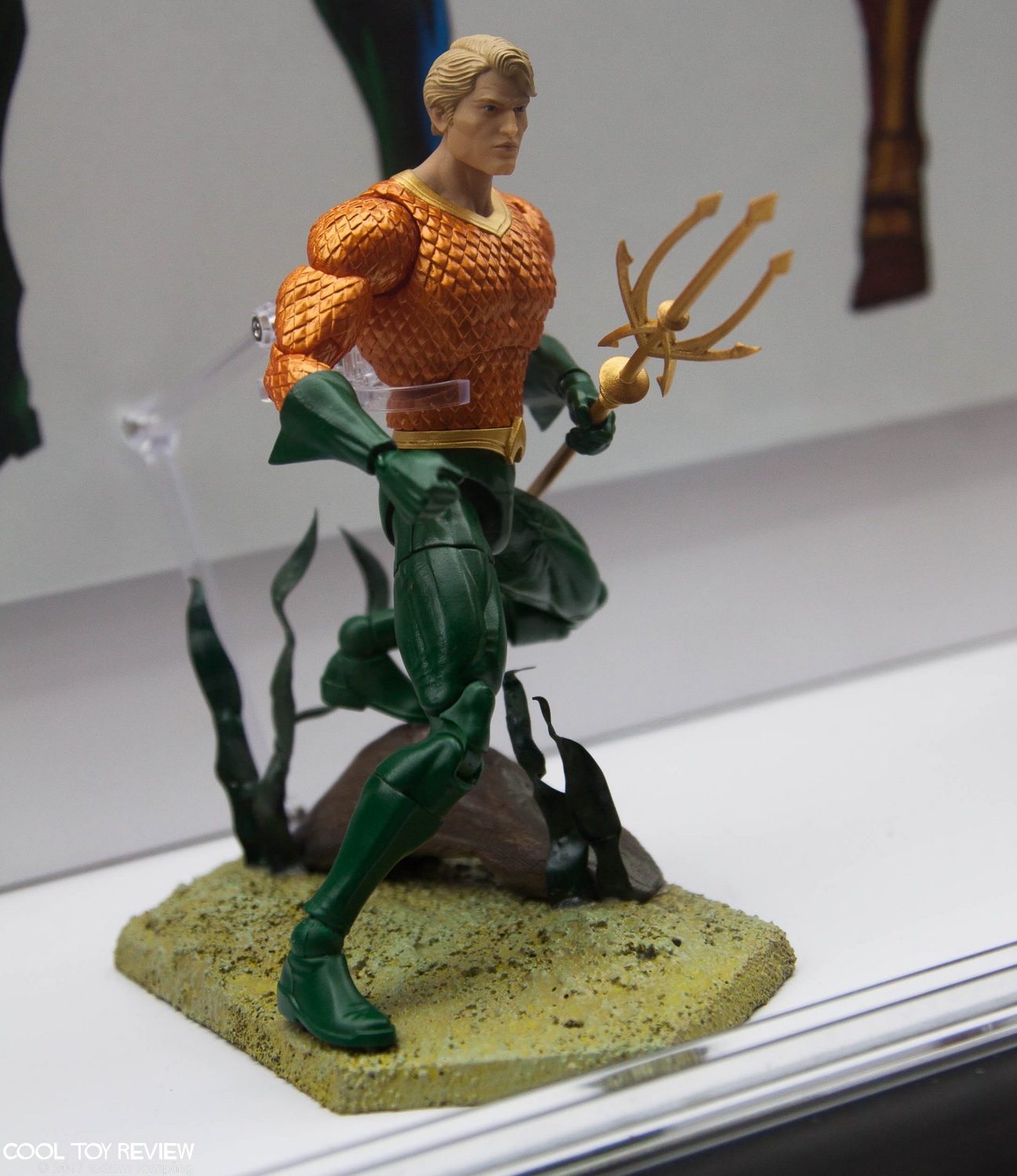 san-diego-comic-con-2017-dc-collectibles-042.jpg