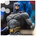 san-diego-comic-con-2017-dc-collectibles-067.jpg