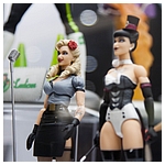 san-diego-comic-con-2017-dc-collectibles-077.jpg