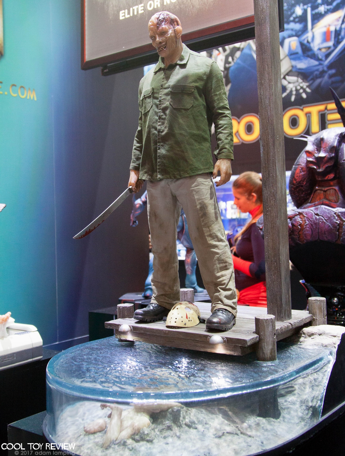 san-diego-comic-con-2017-elite-creature-collectibles-016.jpg