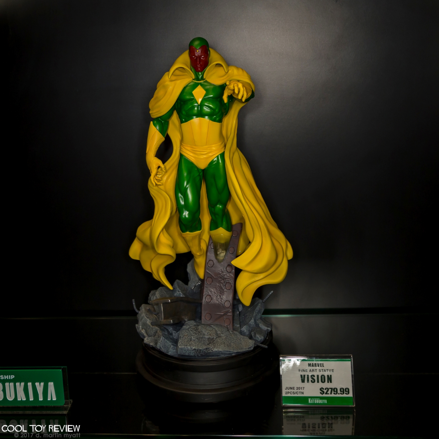 Kotobukiya-2017-International-Toy-Fair-006.jpg