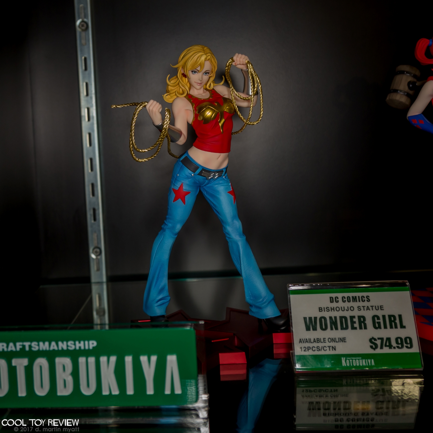 Kotobukiya-2017-International-Toy-Fair-047.jpg