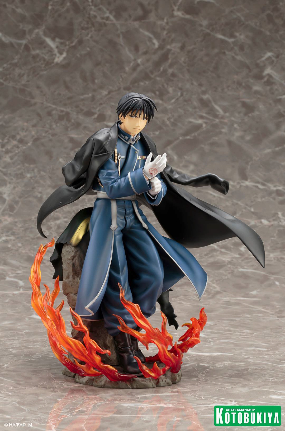 Fullmetal-Alchemist-Brotherhood-Roy-Mustang-ARTFX-J-002.jpg