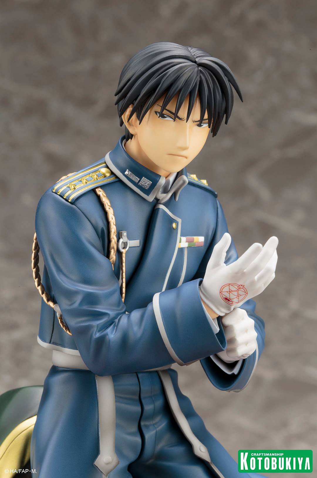 Fullmetal-Alchemist-Brotherhood-Roy-Mustang-ARTFX-J-008.jpg