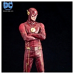Kotobukiya-Barry-Allen-The-Flash-ARTFX-plus-statue-007.jpg