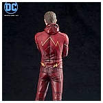 Kotobukiya-Barry-Allen-The-Flash-ARTFX-plus-statue-011.jpg