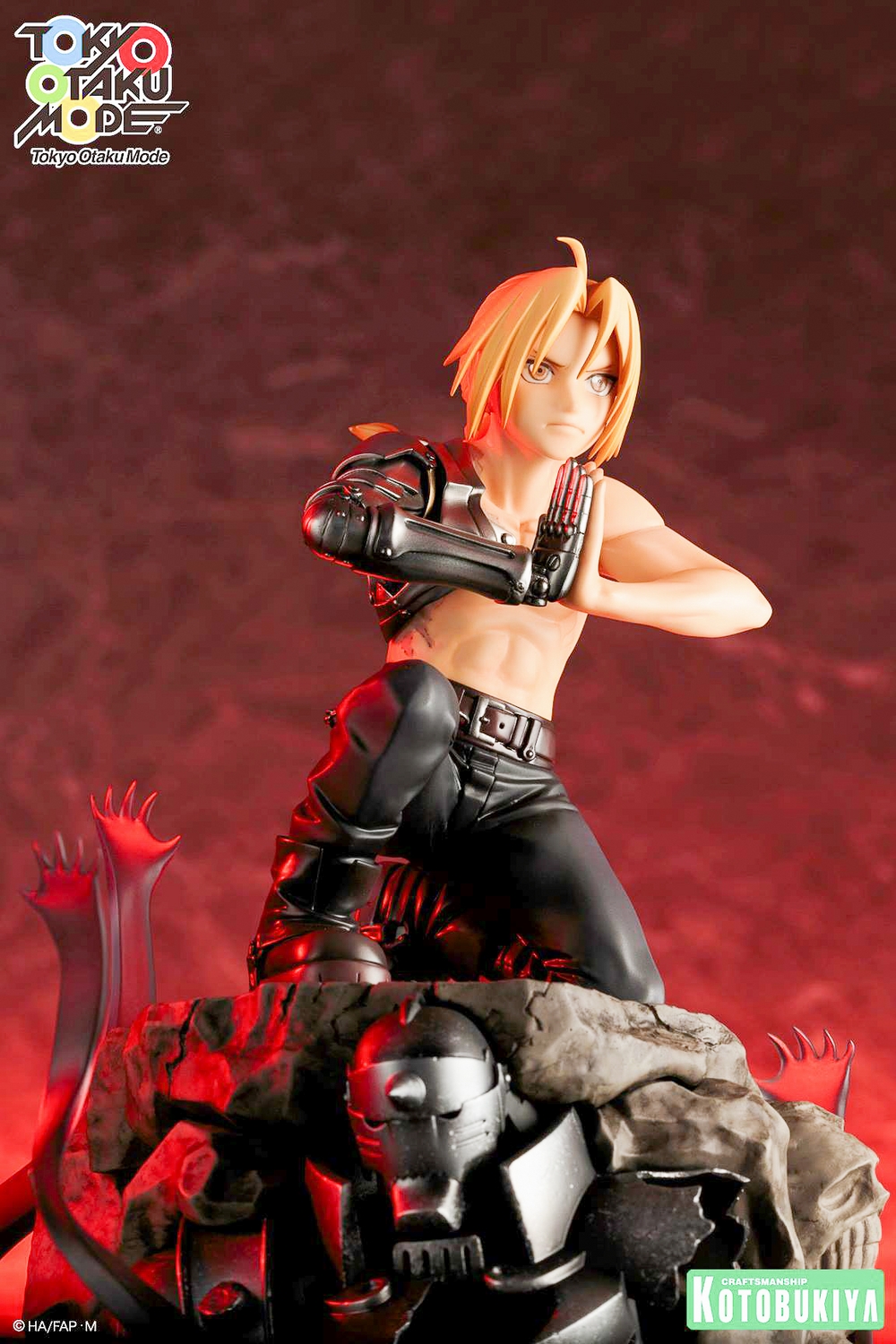 Kotobukiya-Fullmetal-Alchemist-ARTFX-J-Edward-Elric-012.jpg