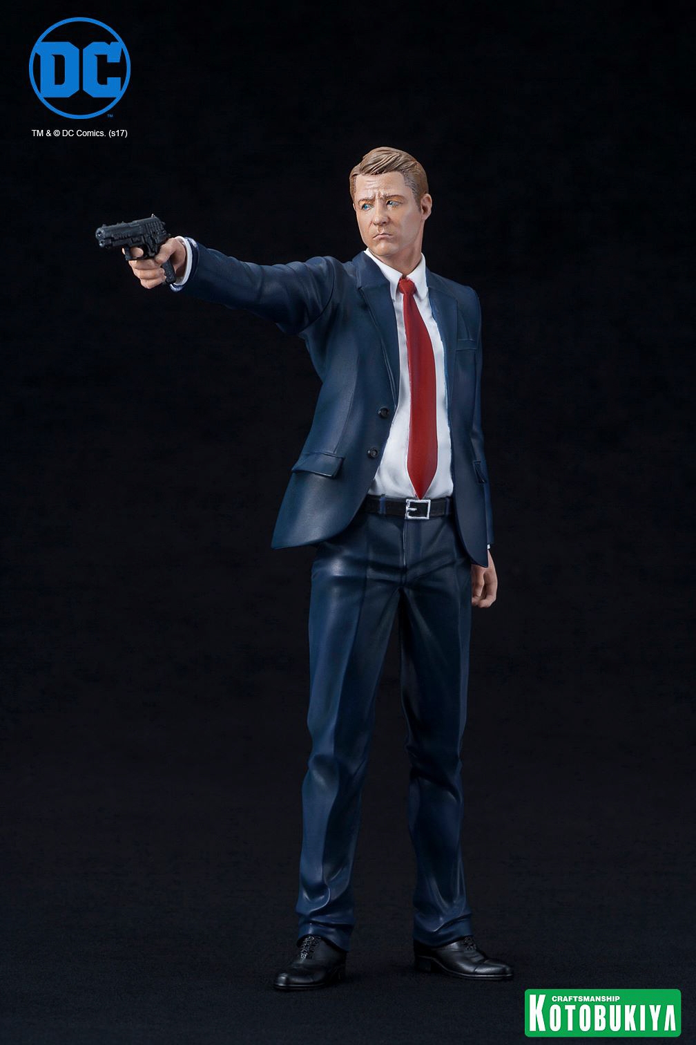 Kotobukiya-Gotham-James-Jim-Gordon-ARTFX-plus-001.jpg