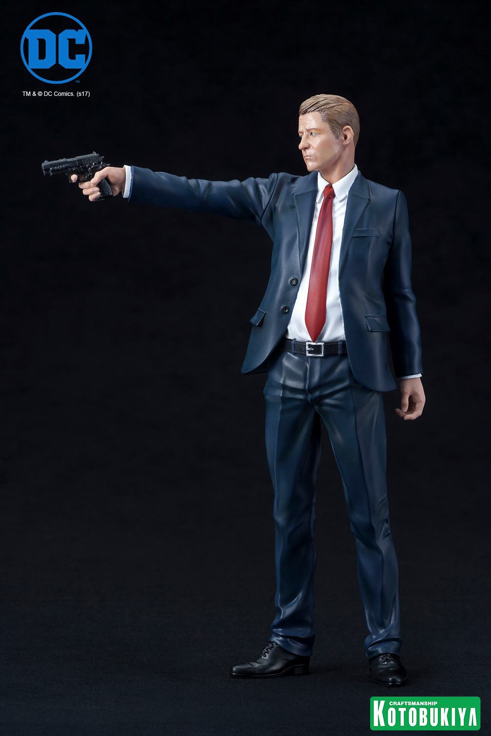 Kotobukiya-Gotham-James-Jim-Gordon-ARTFX-plus-002.jpg