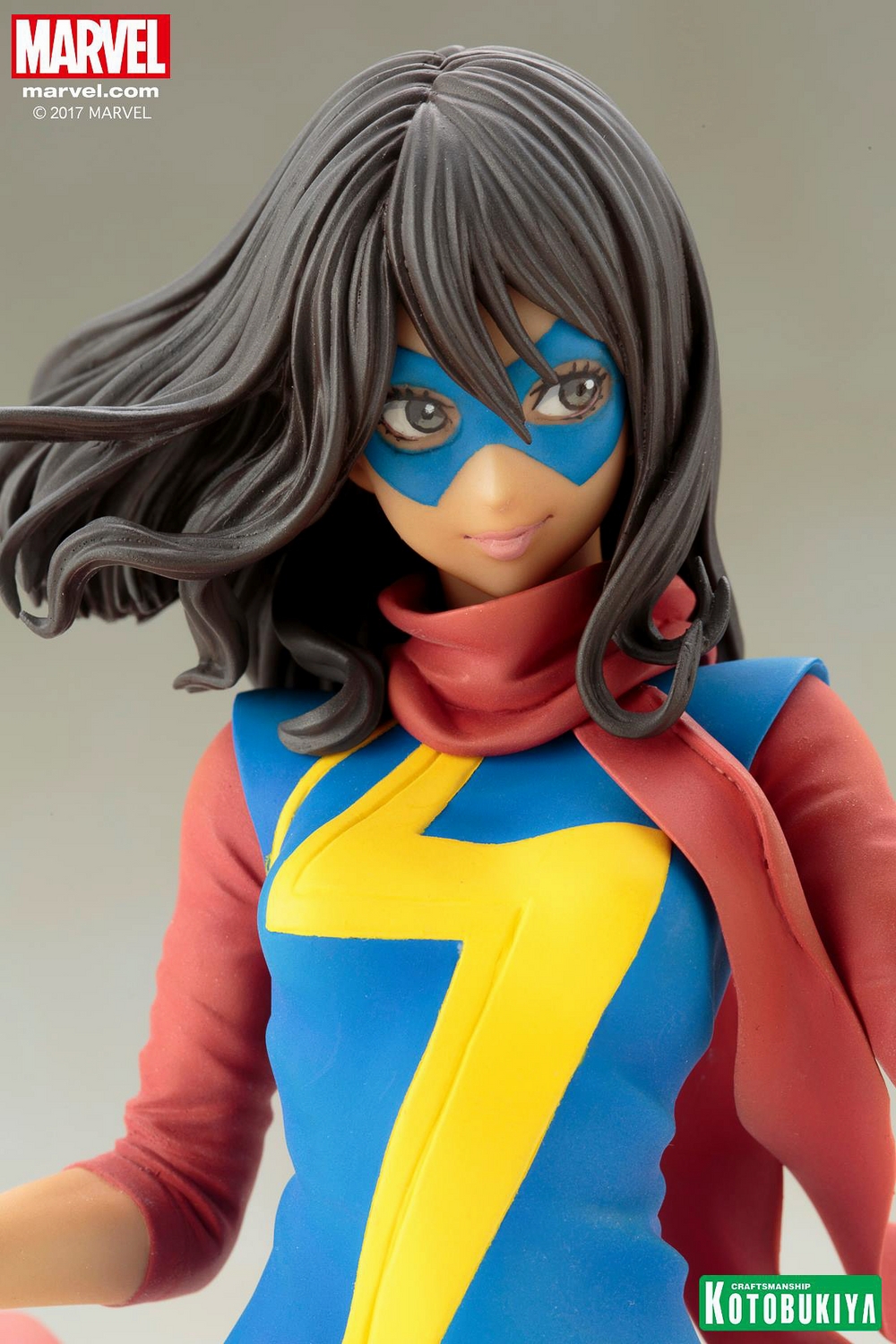 Kotobukiya-Kamala-Khan-Ms-Marvel-Bishoujo-Statue-005.jpg
