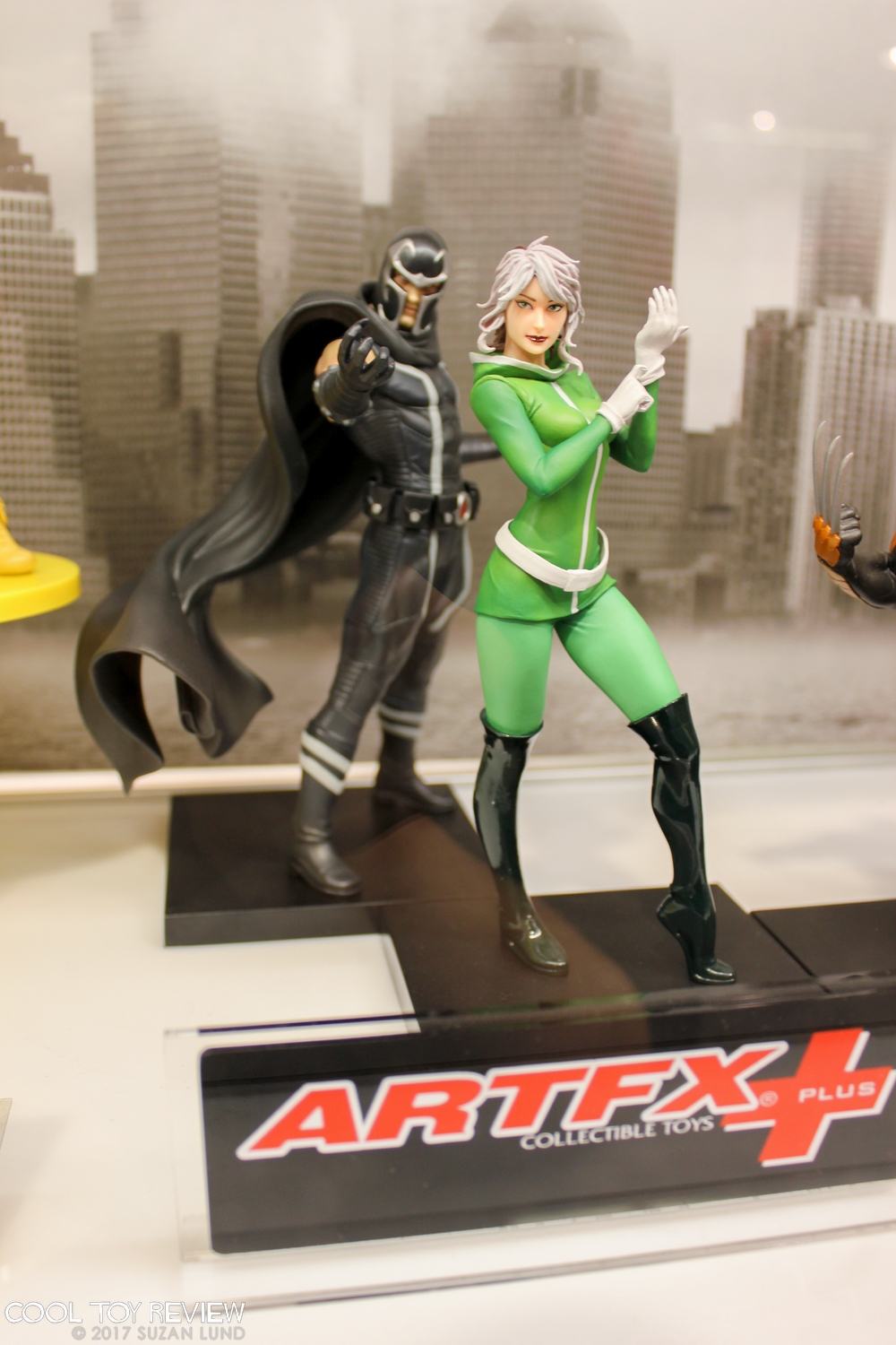 WonderCon-2017-Kotobukiya-032.jpg