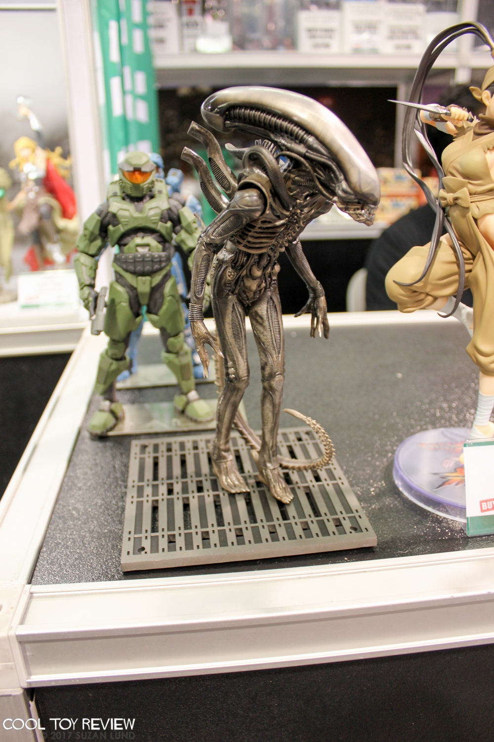 WonderCon-2017-Kotobukiya-038.jpg