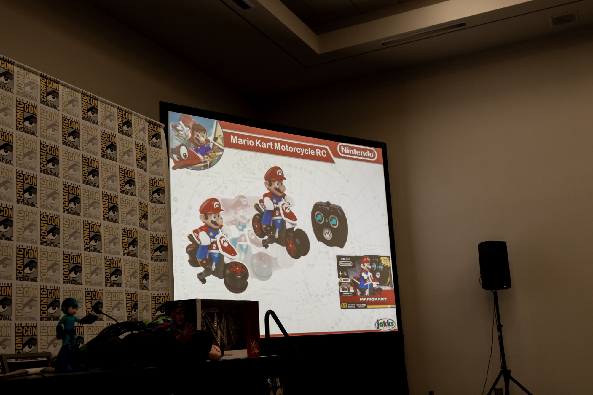 JAKKS-Panel-2018-San-Diego-Comic-Con-013.jpg