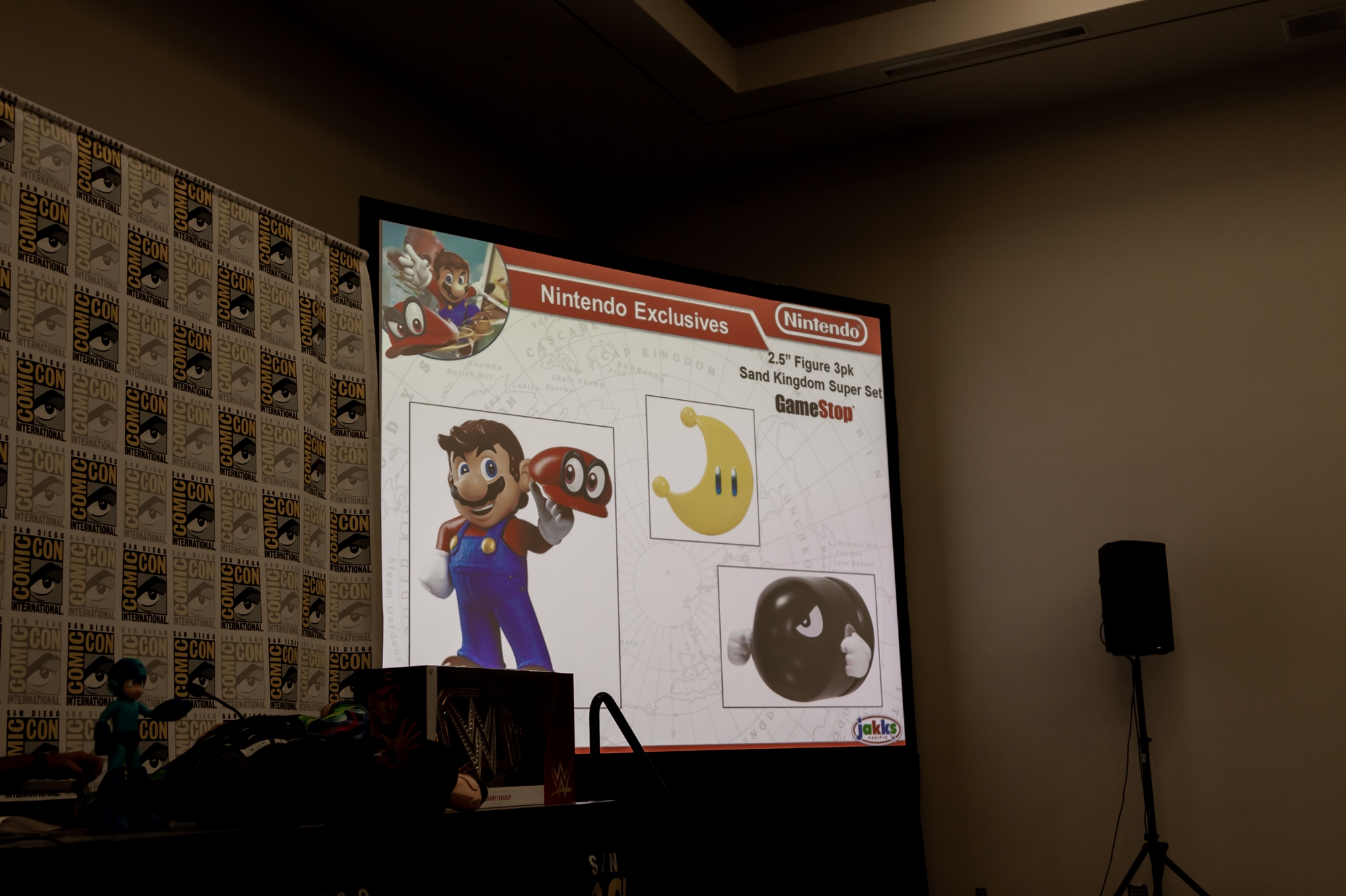 JAKKS-Panel-2018-San-Diego-Comic-Con-019.jpg