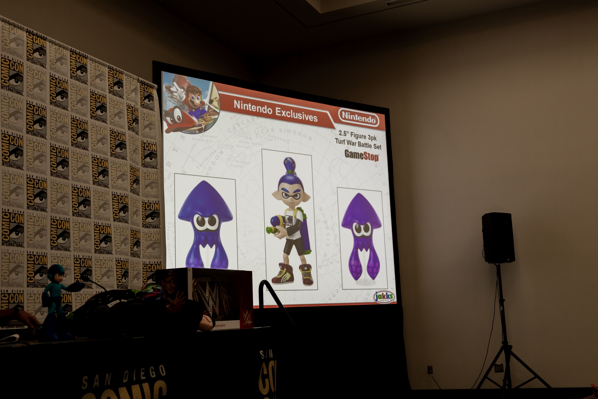 JAKKS-Panel-2018-San-Diego-Comic-Con-021.jpg