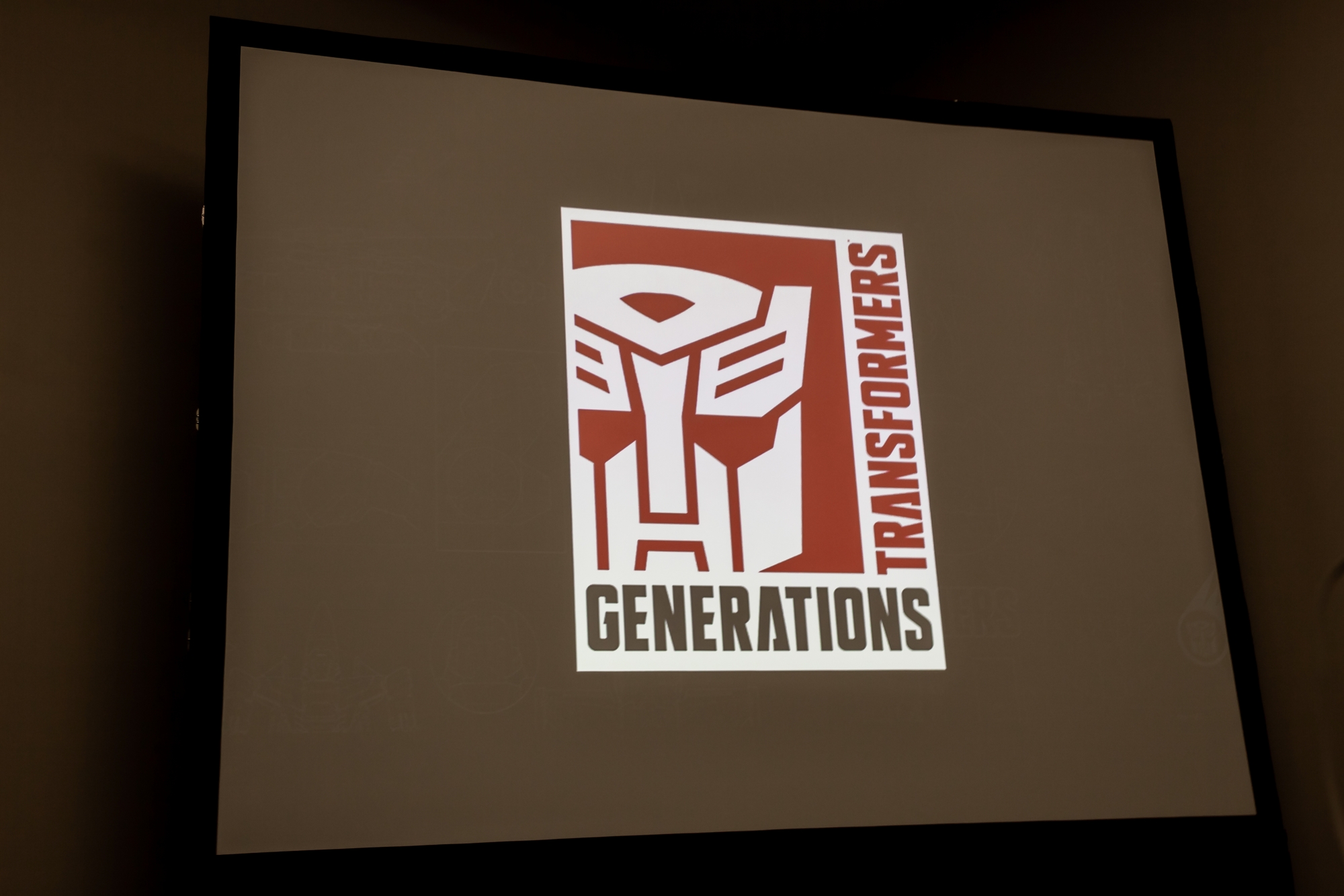 Transformers-Panel-2018-San-Diego-Comic-Con-017.jpg